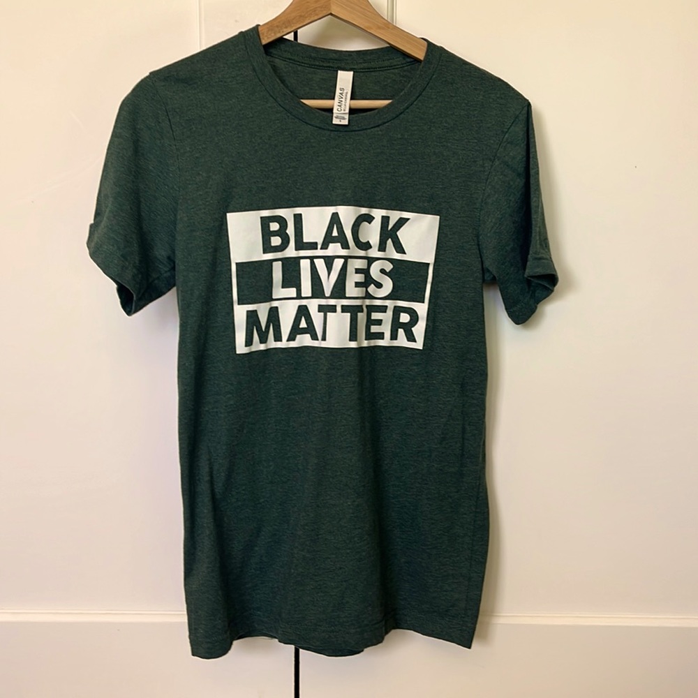 Black Lives Matter t-shirt size small. Heather green